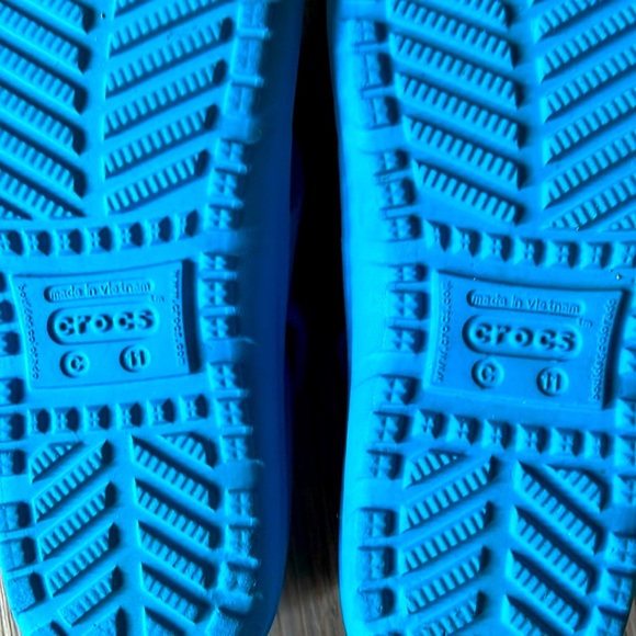 CROCS Blue Child Size 11 Flip Flop Sandals Boy Girl Ankle Strap              O - Picture 8 of 14